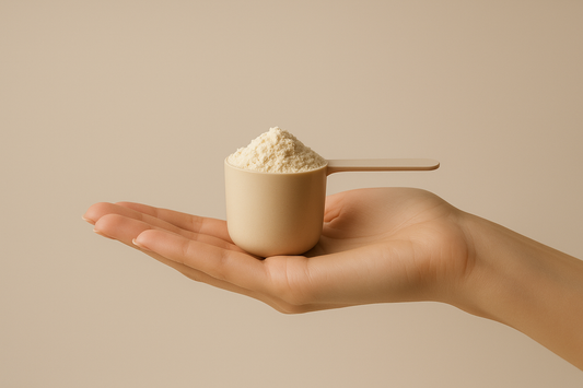 L'isolat de whey protéine représente la forme la plus raffinée de protéine de lactosérum, offrant une pureté exceptionnelle de 90%+ pour maximiser vos performances sportives et accélérer votre récupération musculaire.